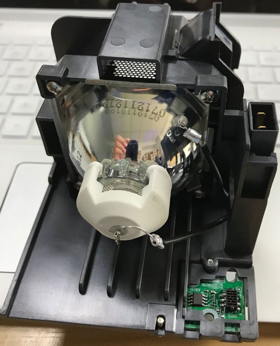 Panasonic ET-LAEF100 original Projektorlampe ETLAEF100